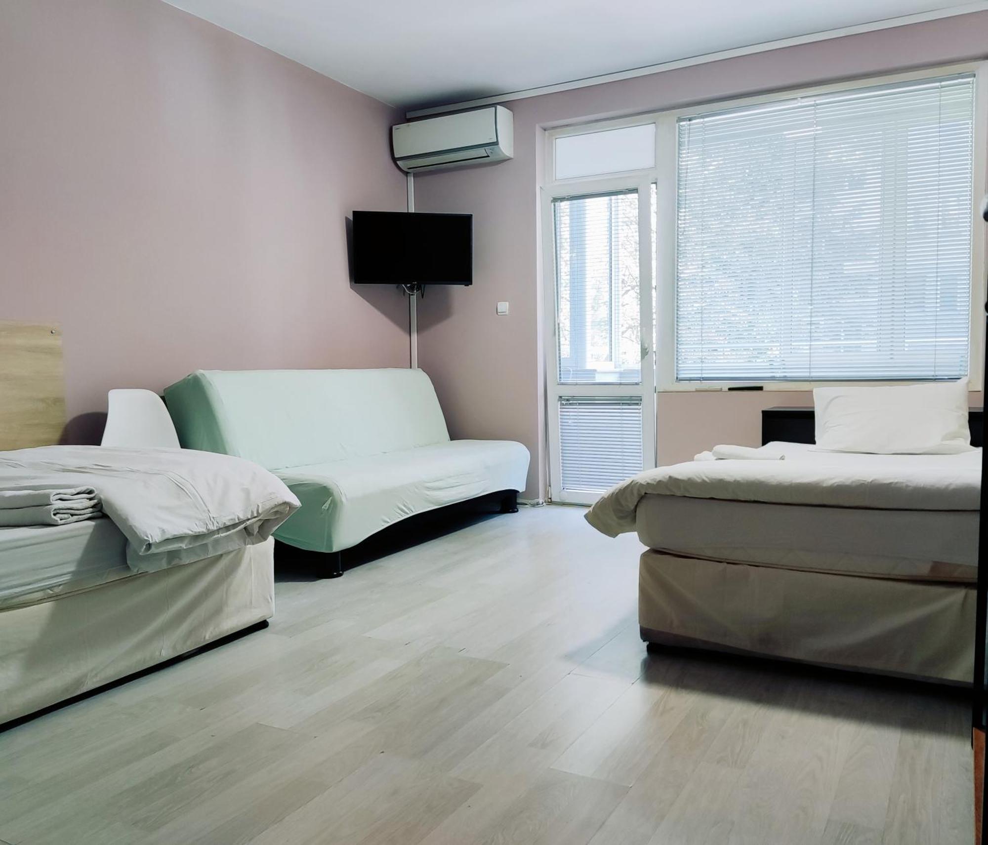 Pleven Rooms ภายนอก รูปภาพ
