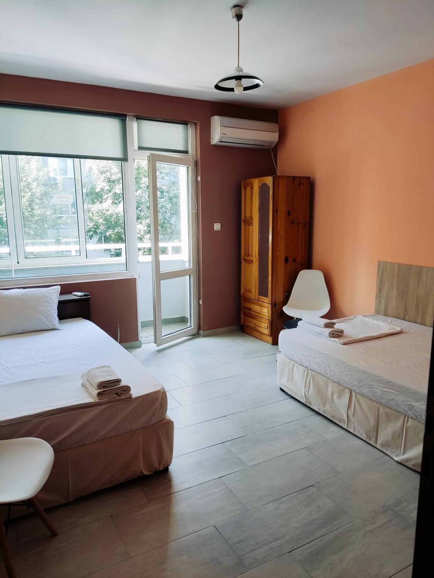 Pleven Rooms ภายนอก รูปภาพ