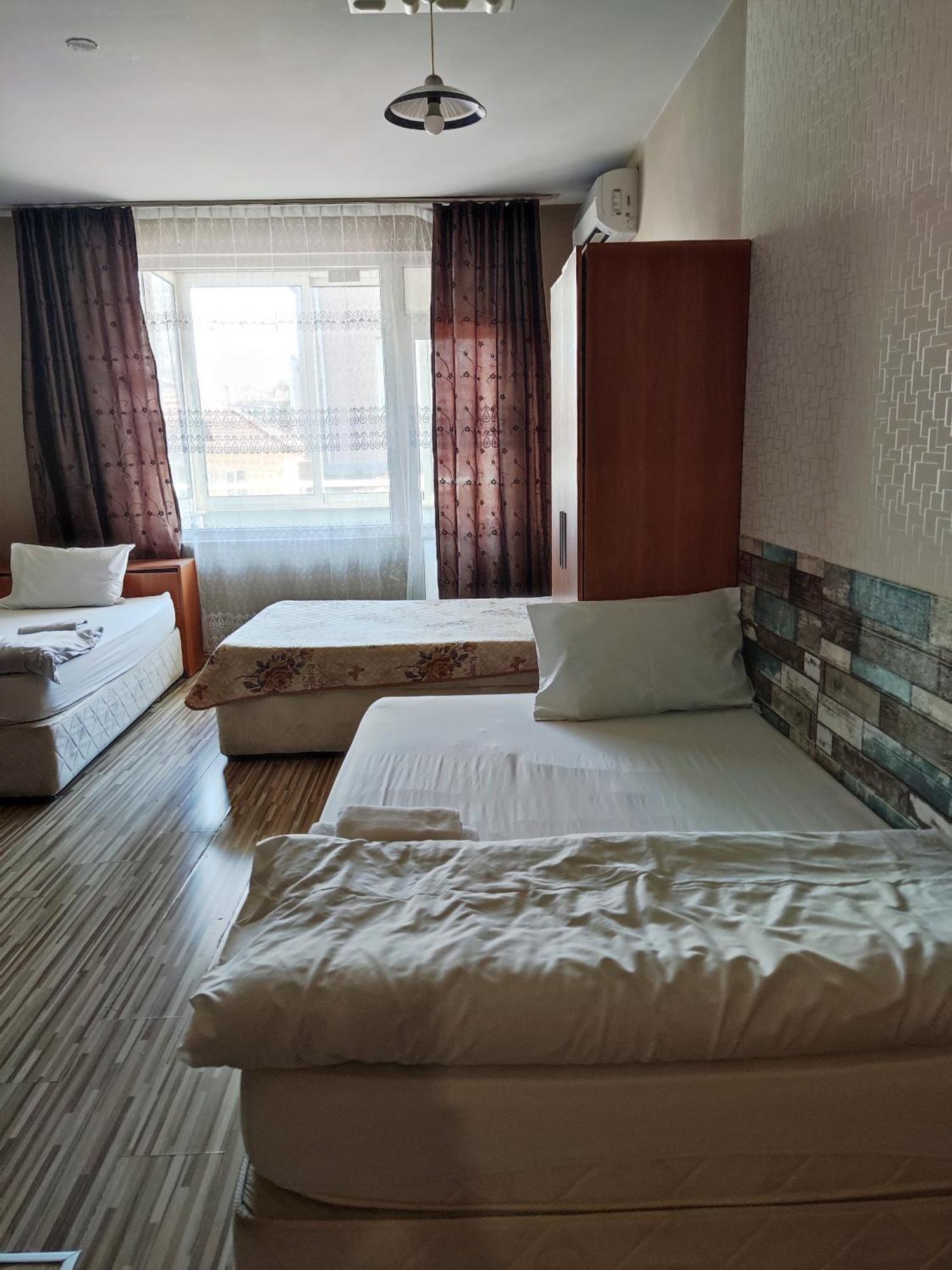 Pleven Rooms ภายนอก รูปภาพ
